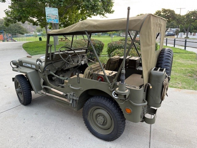 Willys-GPW-1944-Jeep-2