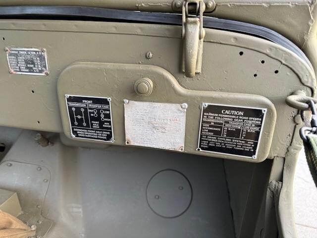 Willys-GPW-1944-Jeep-6