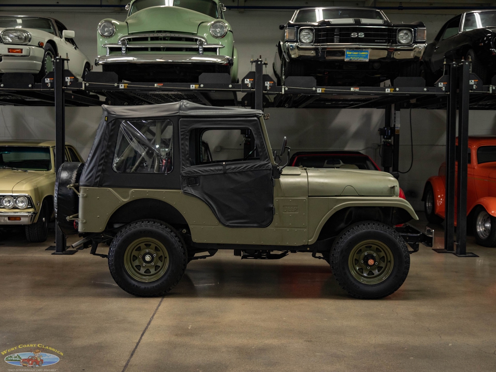 Willys-Jeep-1955-2
