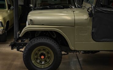Willys-Jeep-1955-4