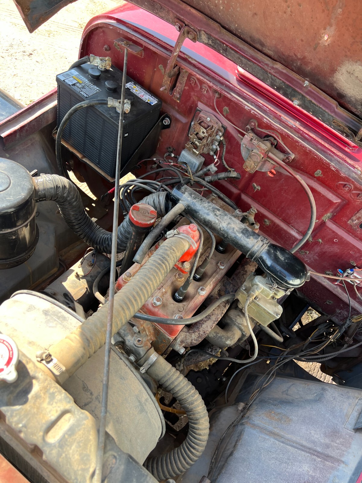 Willys-Jeepster-1949-Convertible-4