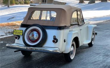 Willys-Jeepster-1950-9