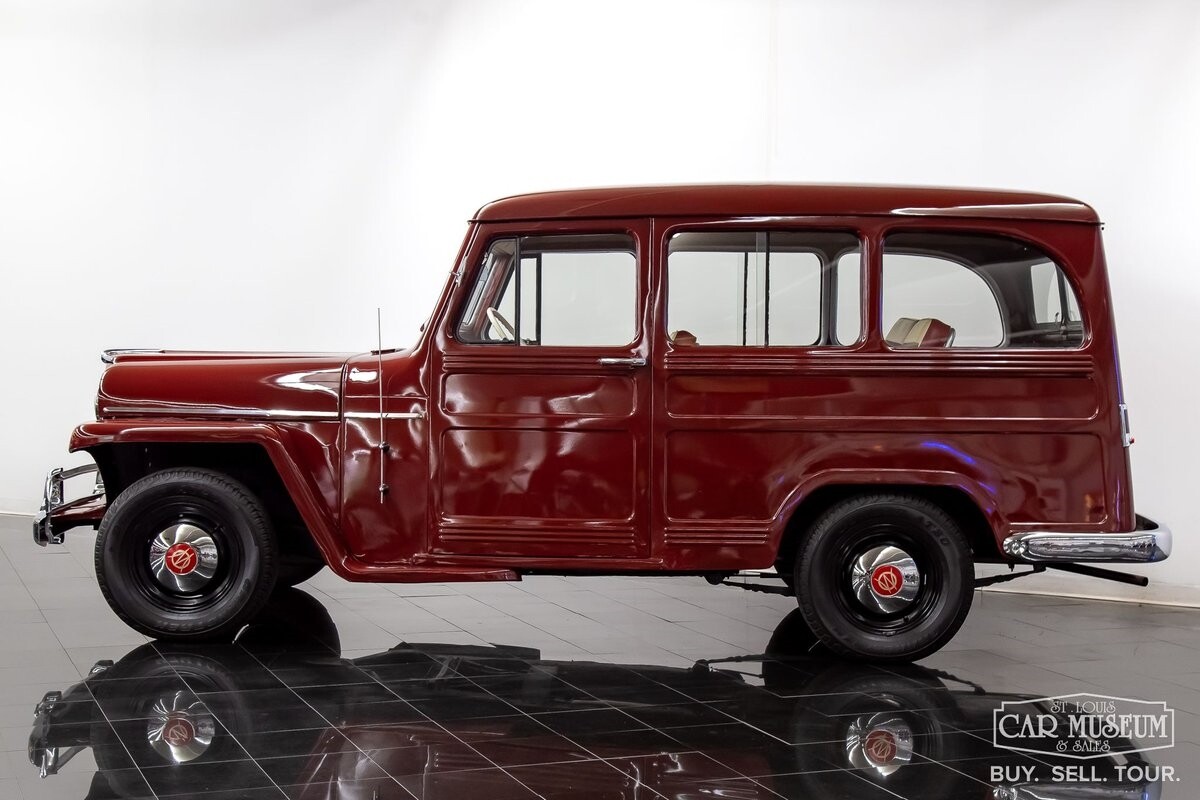 Willys-Kaiser-Jeep-1954-Station-Wagon-2