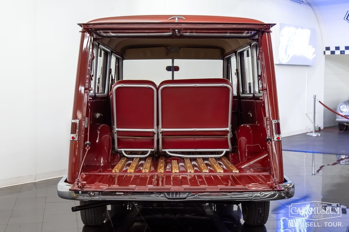 Willys-Kaiser-Jeep-1954-Station-Wagon-6