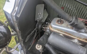 Willys-Knight-Model-56-1928-2-door-Sedan-10