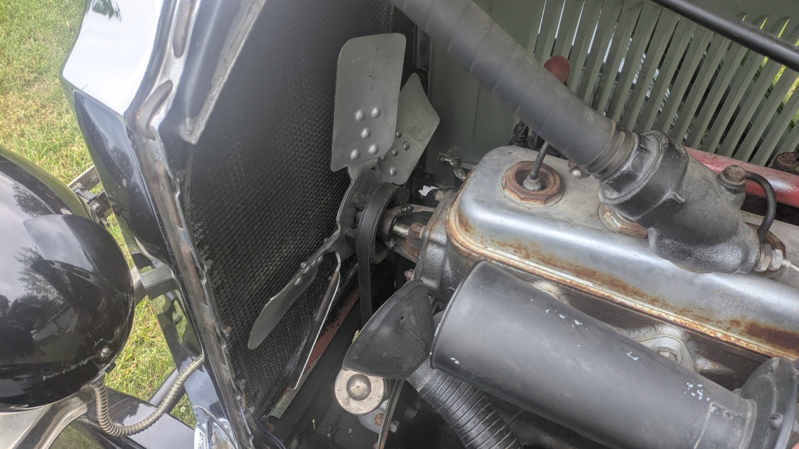 Willys-Knight-Model-56-1928-2-door-Sedan-10