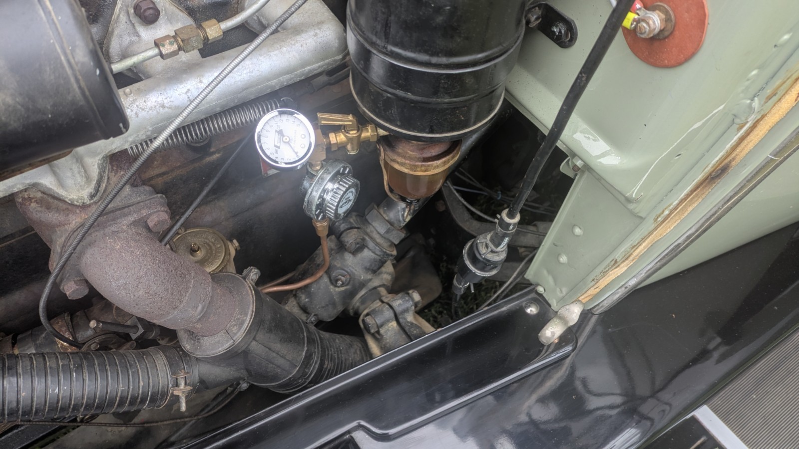 Willys-Knight-Model-56-1928-2-door-Sedan-11