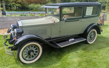 Willys-Knight-Model-56-1928-2-door-Sedan-2