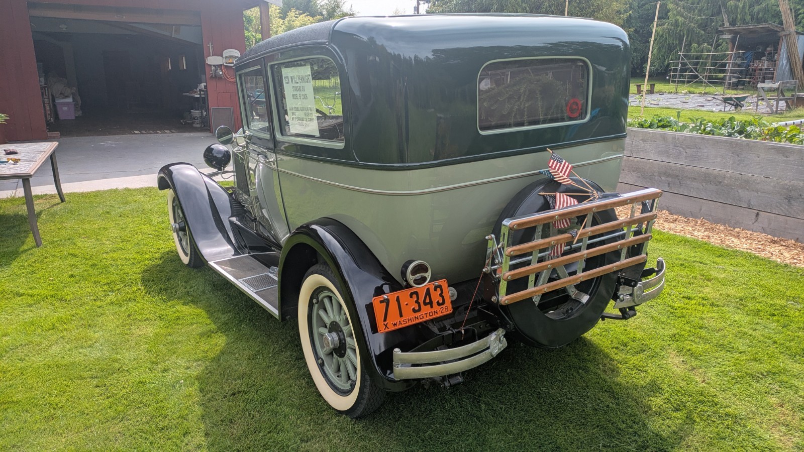 Willys-Knight-Model-56-1928-2-door-Sedan-3