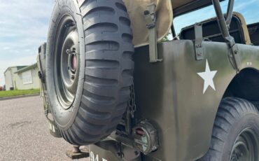 Willys-M38-1950-24