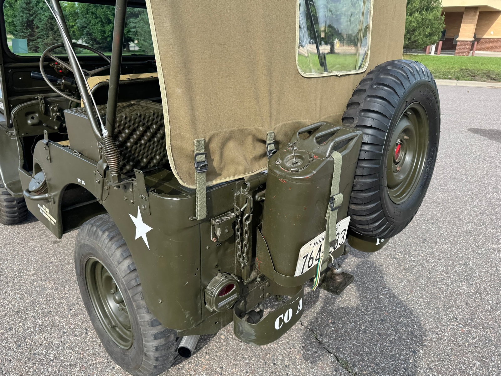Willys-M38-1950-30