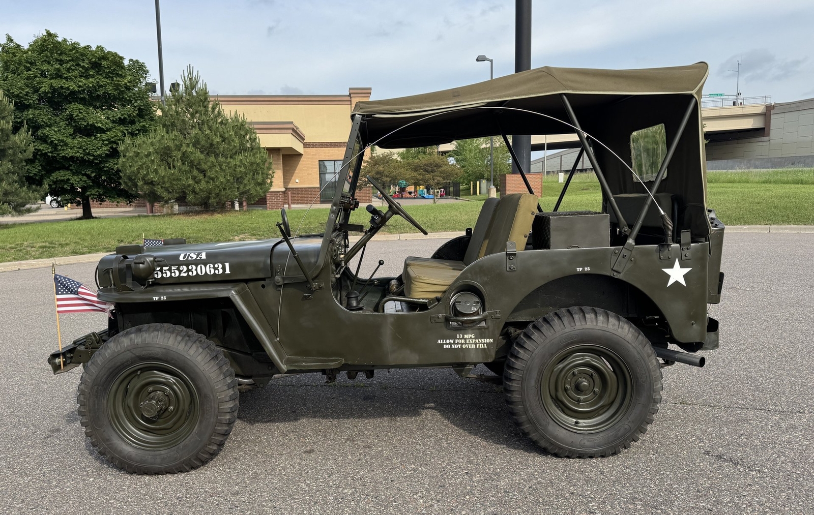 Willys-M38-1950-6