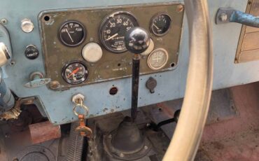Willys-M38a1-1954-blue-12
