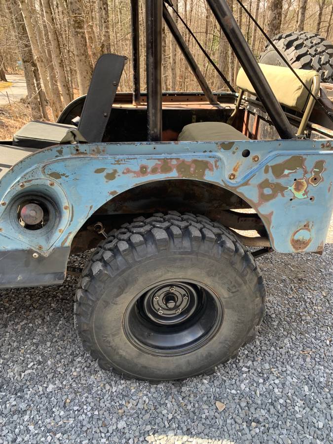 Willys-M38a1-1954-blue-23