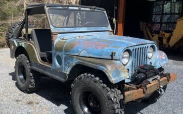 Willys-M38a1-1954-blue-3