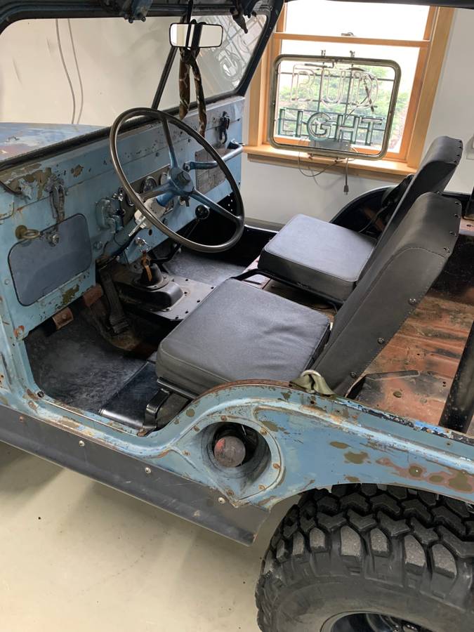 Willys-M38a1-1954-blue-7