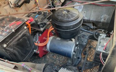 Willys-Overland-Wagon-EV-1951-Wagon-16