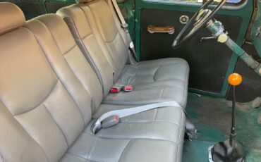Willys-Overland-Wagon-EV-1951-Wagon-18