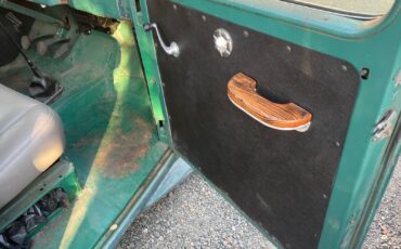 Willys-Overland-Wagon-EV-1951-Wagon-28