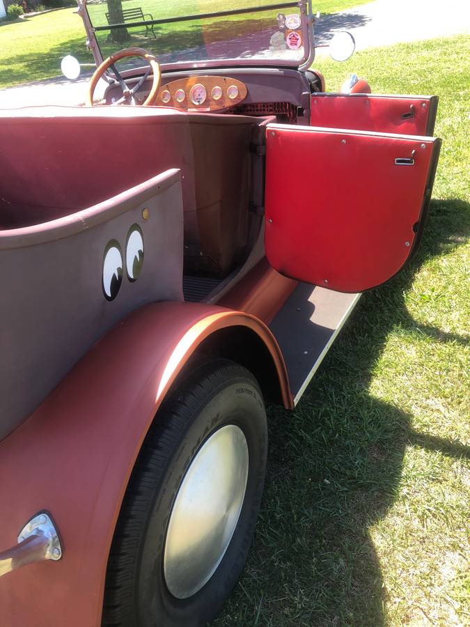 Willys-Overland-touring-1921-grey-6