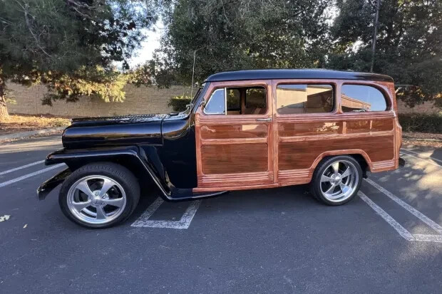 Willys-Willys-1947-Wagon-4