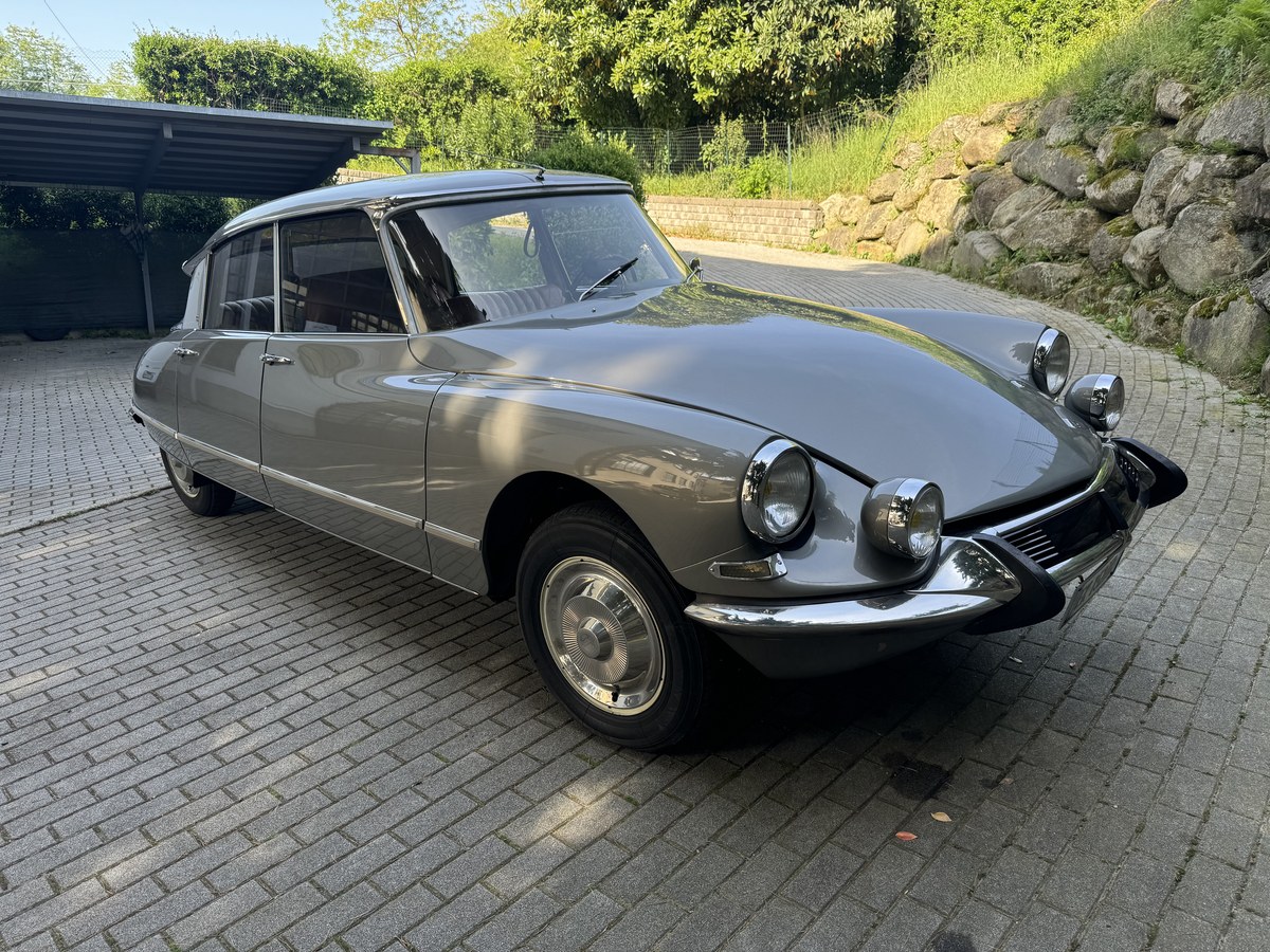 goodtimers-citroen-DS-19-Pallas-1964