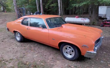 2-door-chevy-1974-orange