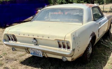 67-mustang-1967-yellow-1