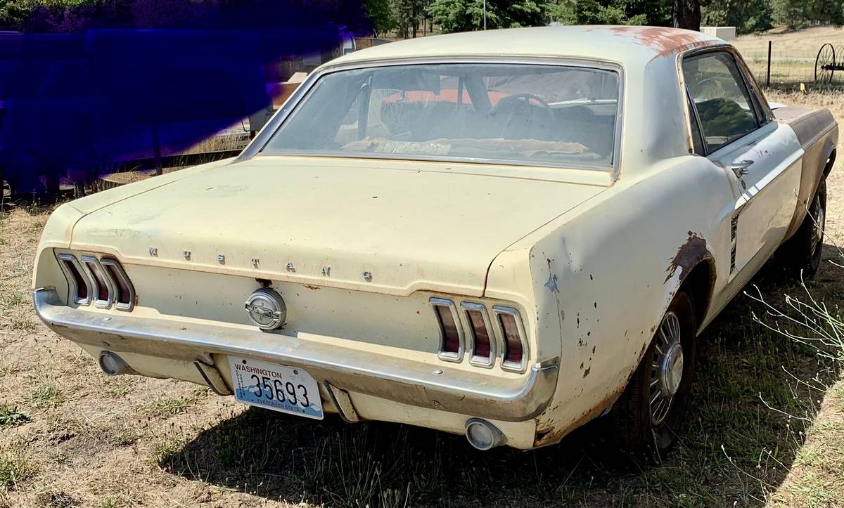 67-mustang-1967-yellow-1