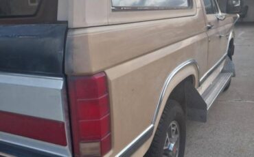 84-ford-bronco-1984-brown-4