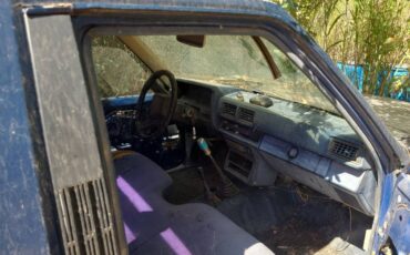 84-toyota-4wd-pickup-1984-blue-1