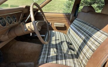 AMC-Hornet-1977-Sedan-13
