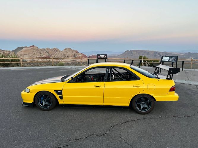 Acura-Integra-1994-Yellow-11