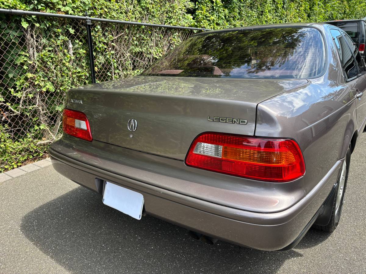 Acura-legend-l-1992-custom-2
