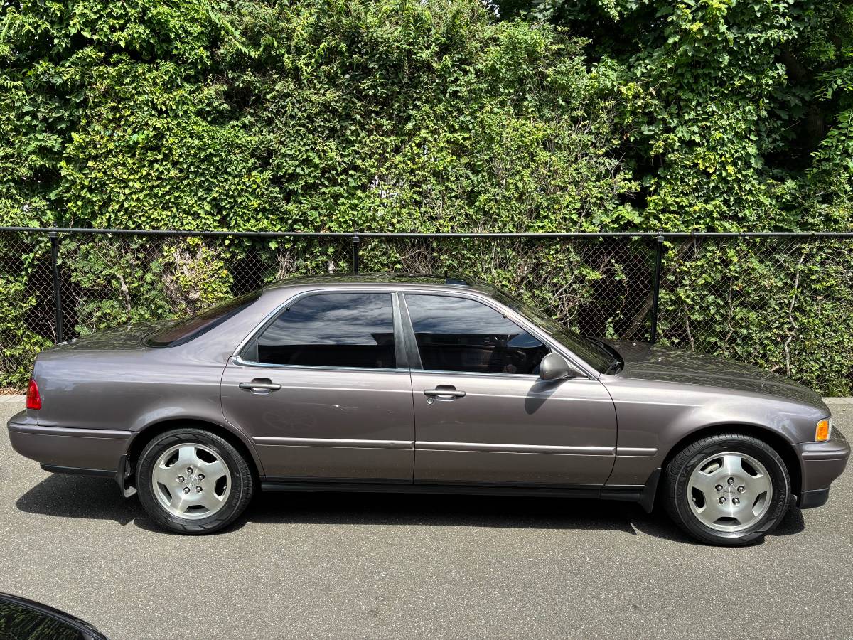 Acura-legend-l-1992-custom-3
