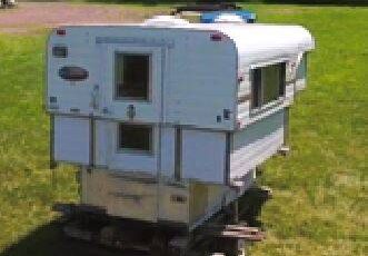 Alaskan-camper-8-foot-with-sleeper-1974-3