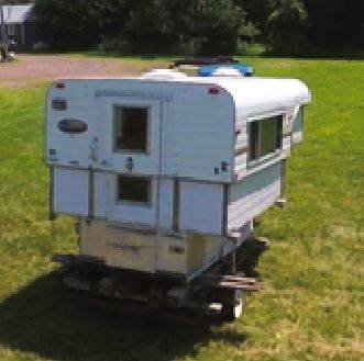 Alaskan-camper-8-foot-with-sleeper-1974-3