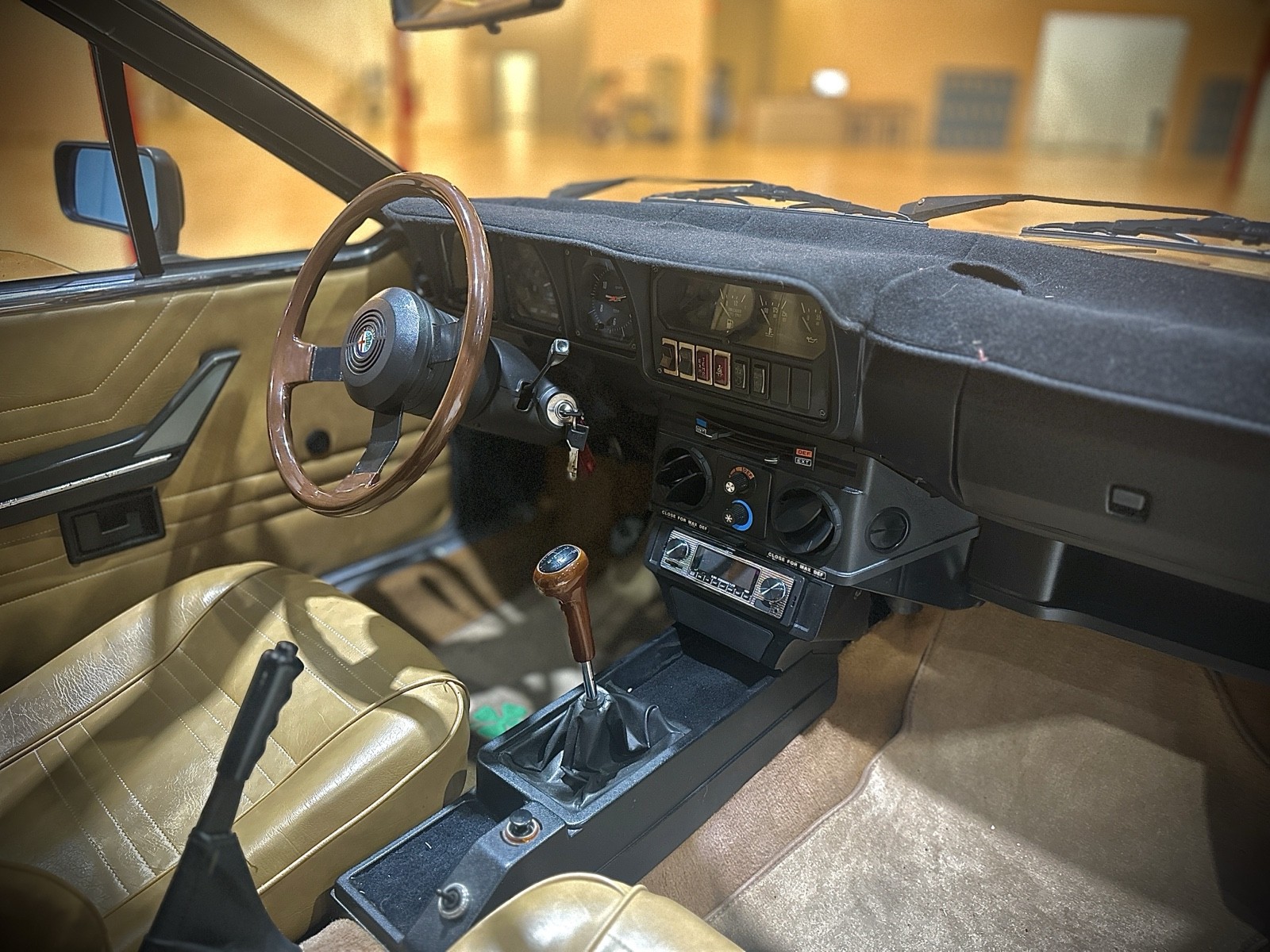 Alfa-Romeo-GTV-1981-9