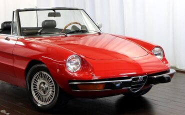 Alfa-Romeo-Spider-1973-Convertible-1
