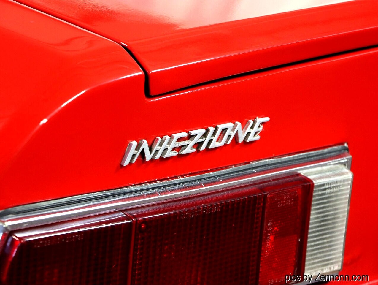 Alfa-Romeo-Spider-1973-Convertible-13