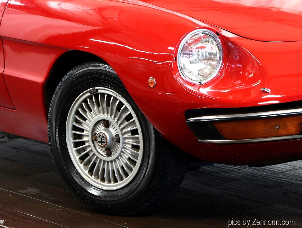 Alfa-Romeo-Spider-1973-Convertible-2