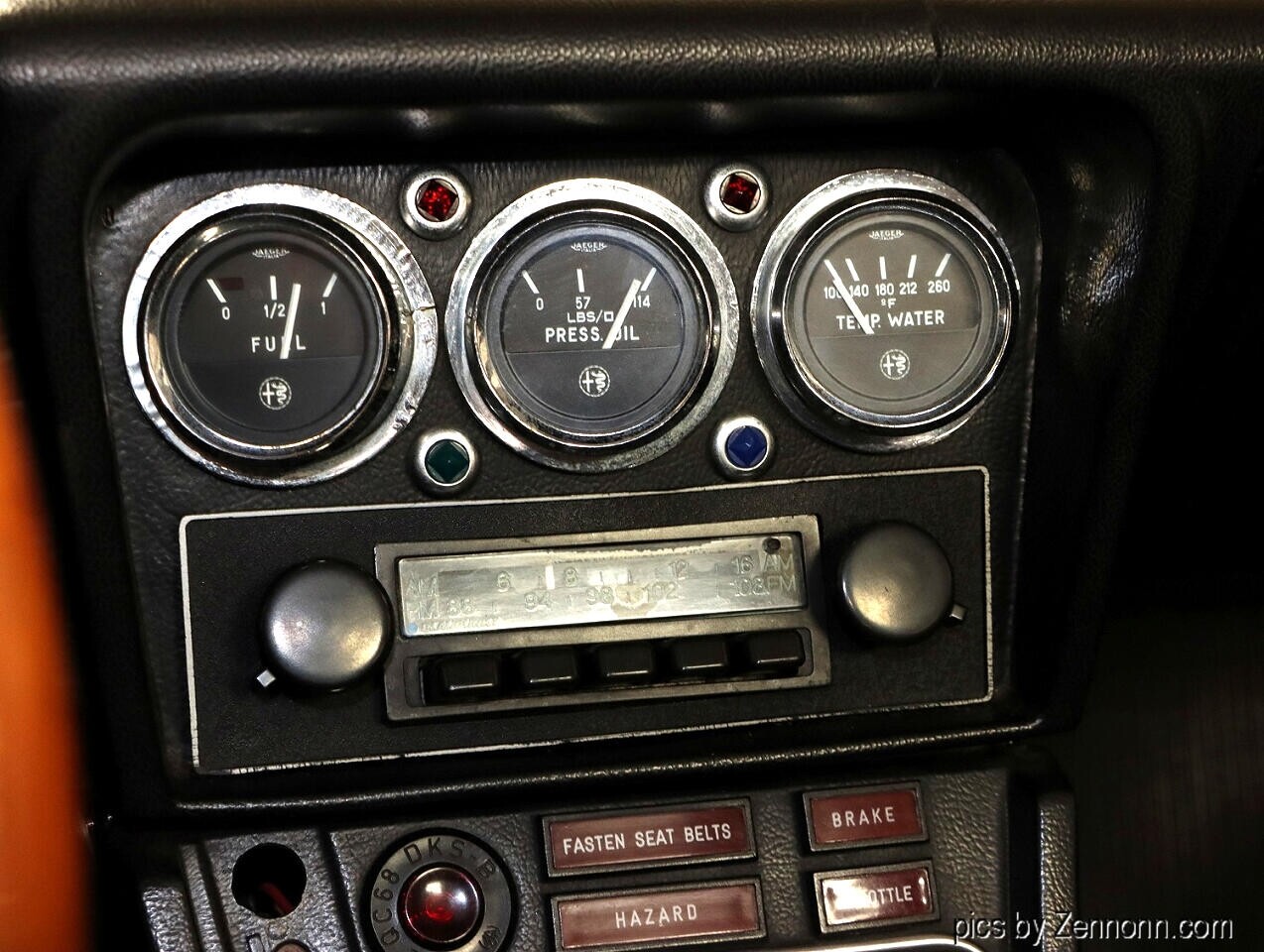 Alfa-Romeo-Spider-1973-Convertible-23