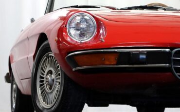 Alfa-Romeo-Spider-1973-Convertible-3