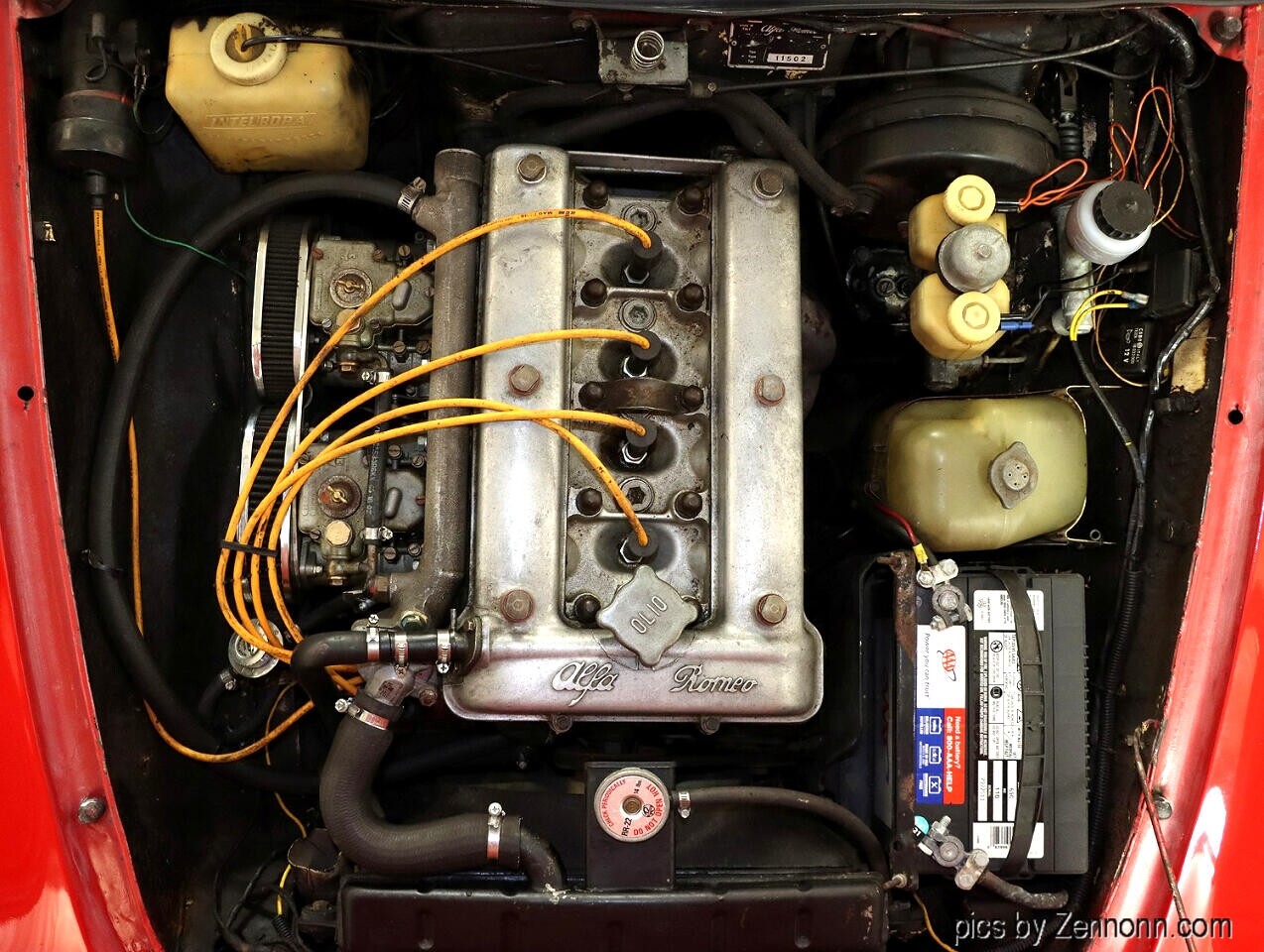 Alfa-Romeo-Spider-1973-Convertible-37
