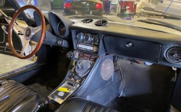 Alfa-Romeo-Spider-1973-Convertible-9