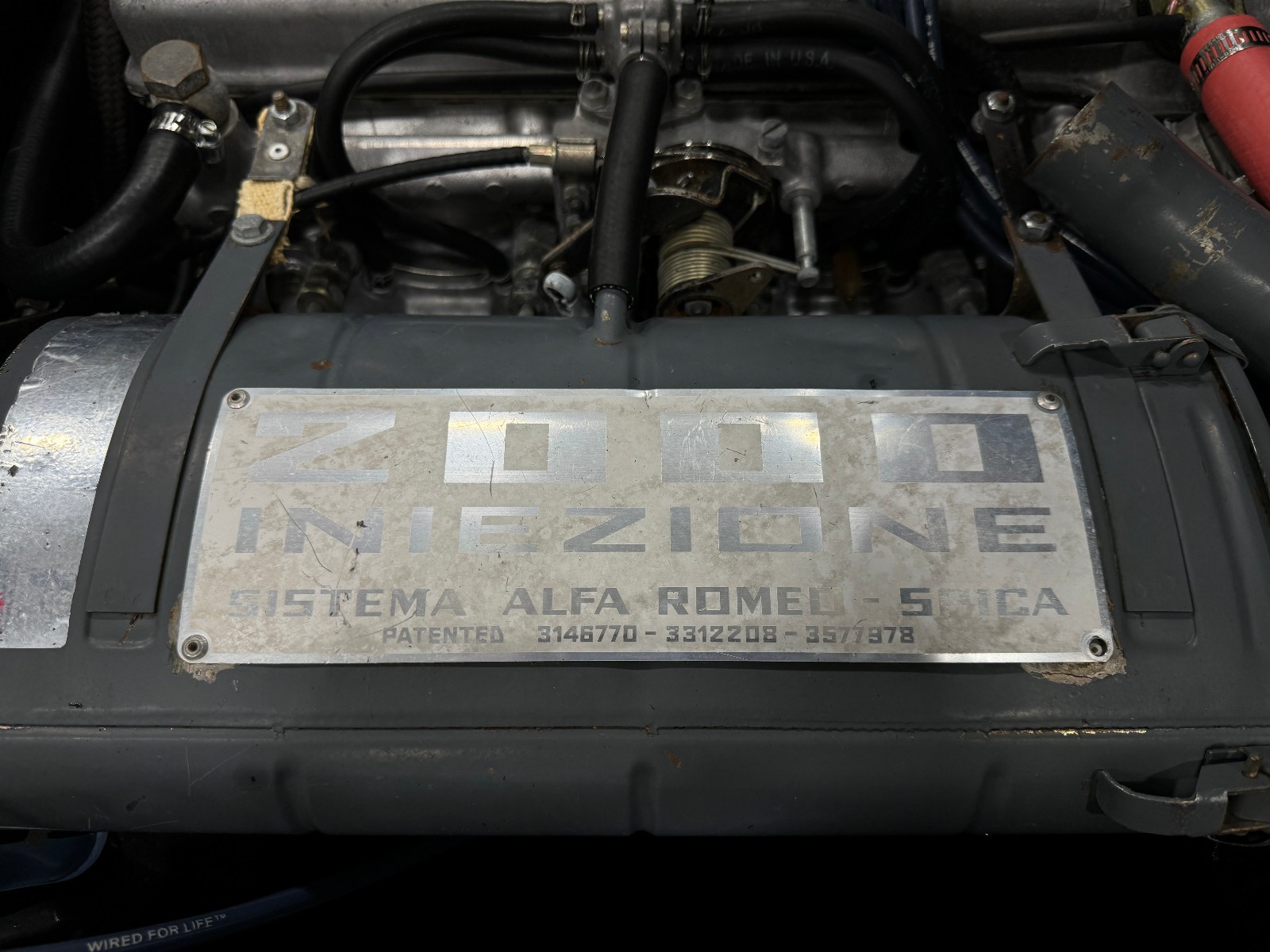 Alfa-Romeo-Spider-1976-Convertible-30