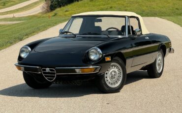 Alfa-Romeo-Spider-1976-Convertible-4