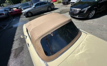 Alfa-Romeo-Spider-1982-Convertible-25