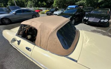 Alfa-Romeo-Spider-1982-Convertible-26