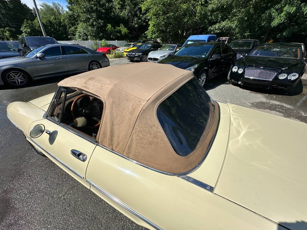 Alfa-Romeo-Spider-1982-Convertible-26